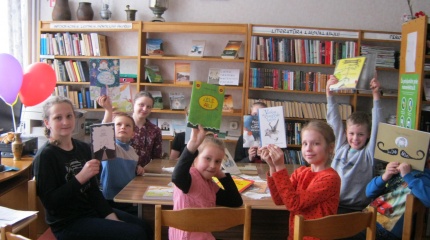  Popietė „Vaikystė, knygų lydima“ Svirkų kaimo bibliotekoje
